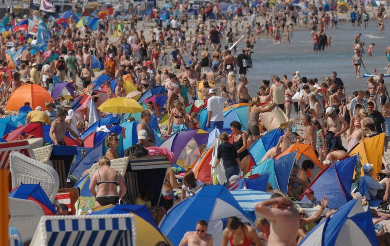 Peste 164.000 de turişti se află pe litoralul românesc