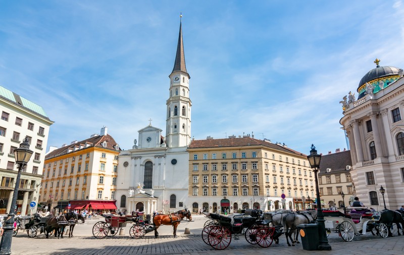 10 lucruri pe care nu le știai despre Austria: de la snițelul vienez la pârtiile de schi