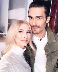Andreea Bălan, alături de soțul ei, actorul George Burcea