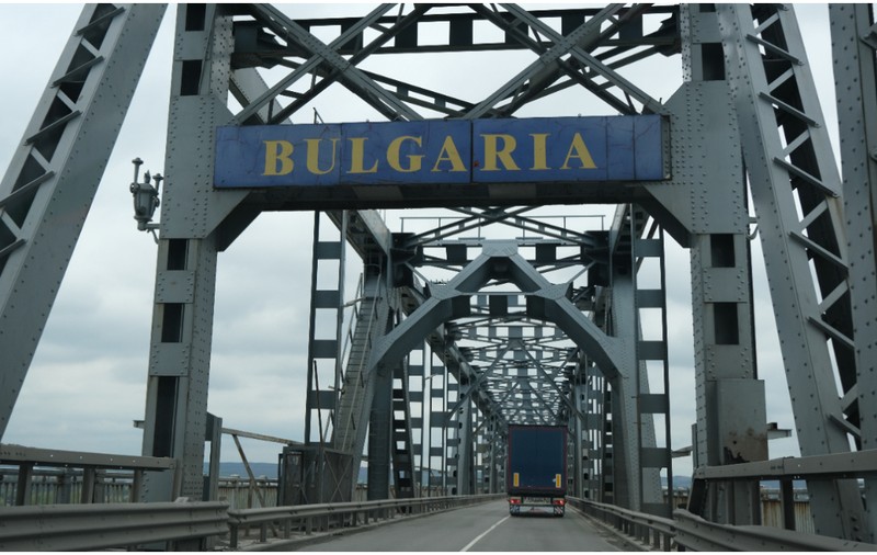 Românii iau cu asalt Bulgaria, iar bulgarii preferă România: care sunt cele mai populare destinații