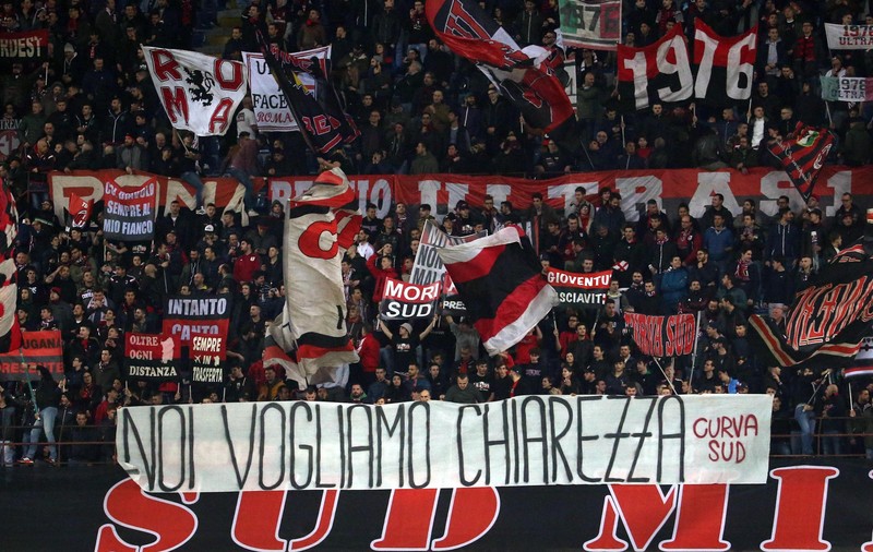 Oltenii vor juca în infern returul cu AC Milan. Tifosii rossonero au achiziționat 30.000 de bilete în patru zile pentru meciul cu Craiova