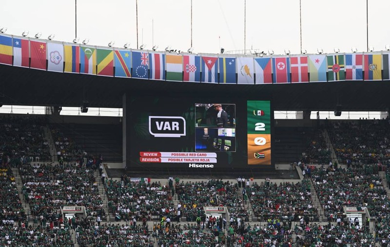 A început Cupa Mondială 2026: tehnologia nouă lansată special ca să vezi meciurile de fotbal ca pe stadion