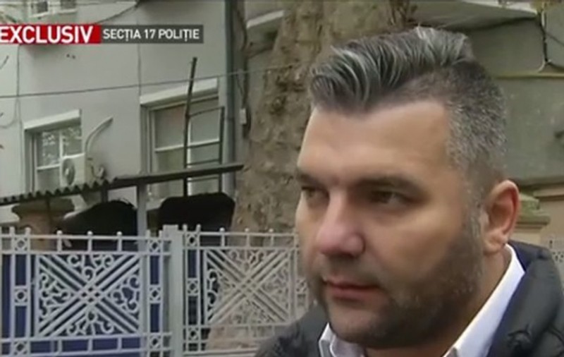 Ce spune Vasile Bănescu despre bărbatul care și-a dat foc în timpul sfințirii Catedralei. "Eu înclin să cred că nu e vorba de un preot real"