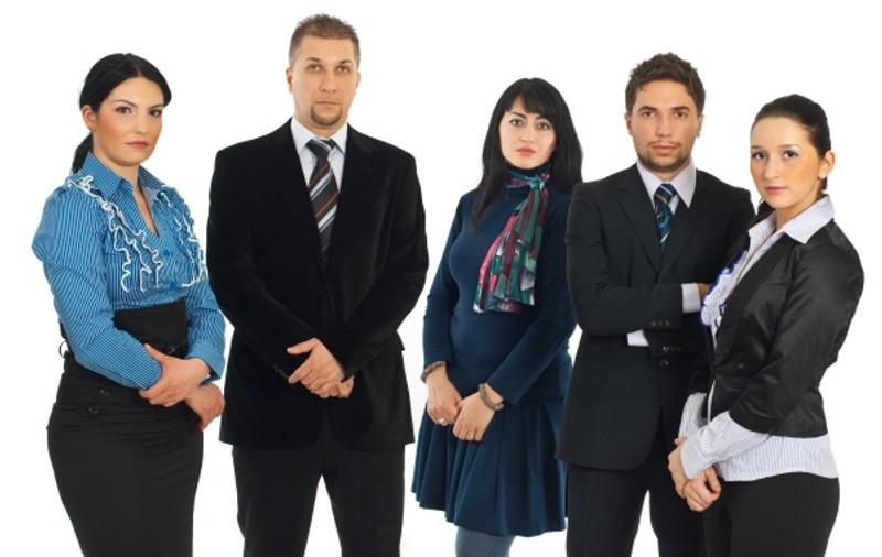 Populaţia cu vârste între 20-55 ani scade la jumătate în 50 ani!