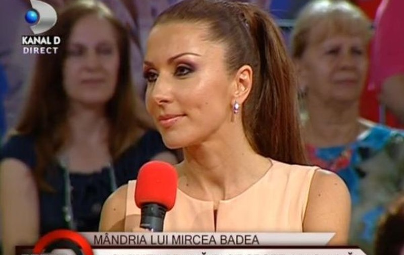 Carmen Brumă: "Mi-e teamă să-l întreb pe Mircea dacă a citit cartea"