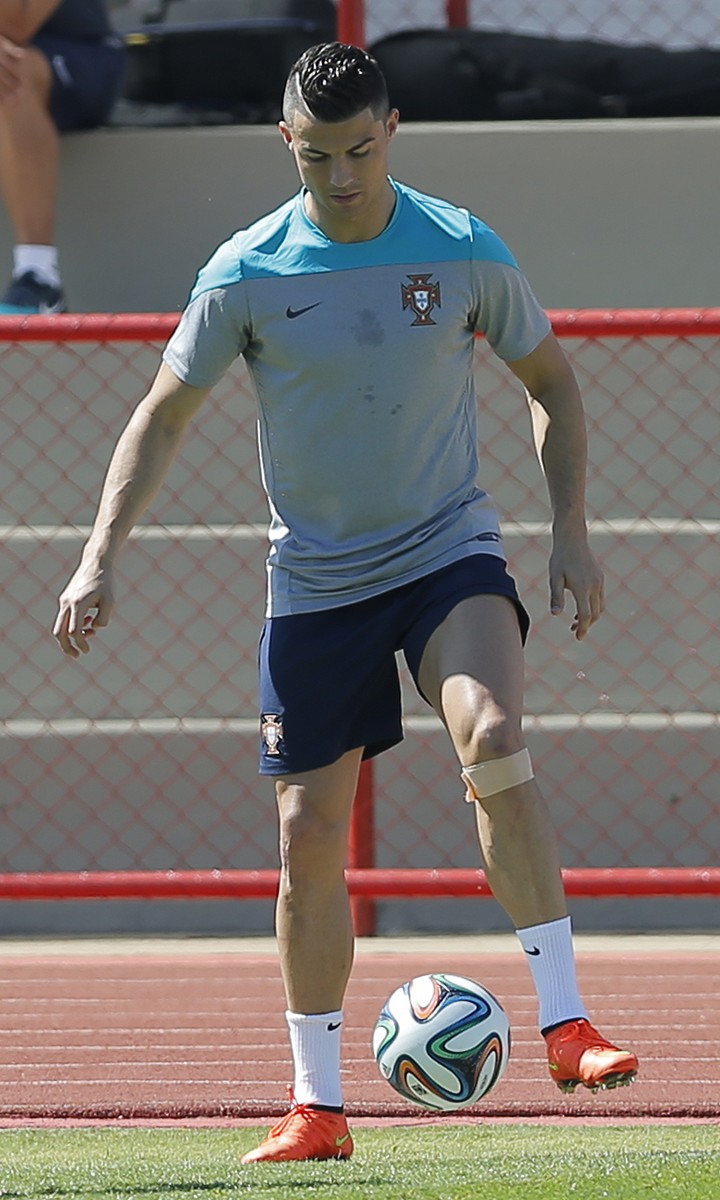 Cristiano Ronaldo s-a antrenat cu gândul la victorie în faţa Ghanei FOTO: EPA