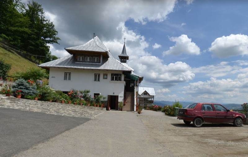 Starețul unei mânăstiri din Maramureș, acuzat de agresiune sexuală de o refugiată ucraineană