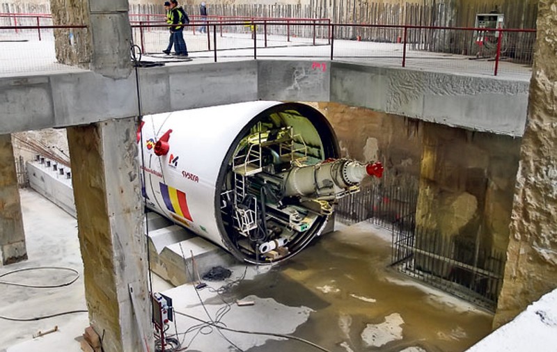«Cârtiţele» vor termina o staţie în 25 de zile | Utilajele care vor săpa la metroul din Drumul Taberei se pregătesc de forare