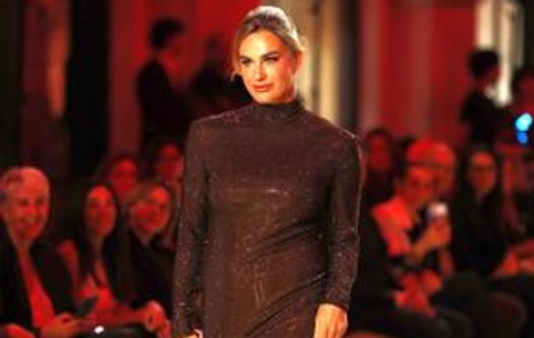 Apariție răvășitoare: a defilat la Vogue World, într-o rochie Gucci, sub privirile campionilor lui Chivu » „Regină”