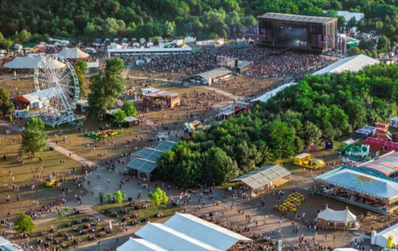 Electric Castle 2025. Cu ce ai voie și cu ce nu ai voie să intri în EC Village, zona de camping a festivalului