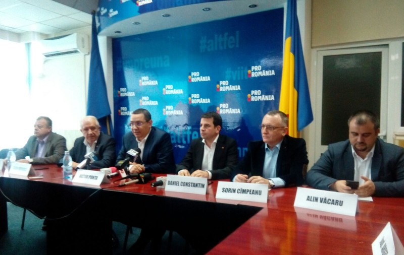 Ponta: Dragnea a făcut un blat cu Iohannis să nu-i facă probleme la prezidenţiale şi Dragnea să păstreze guvernarea