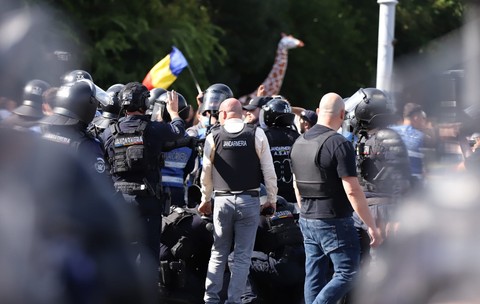 Protestul oierilor, confiscat de oamenii lui Călin Georgescu