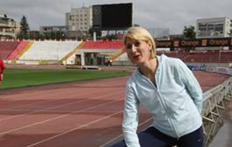 Monica Iagăr şi Ruxandra Dragomir serbează, împreună, Ziua Naţională a României la grădiniţă!