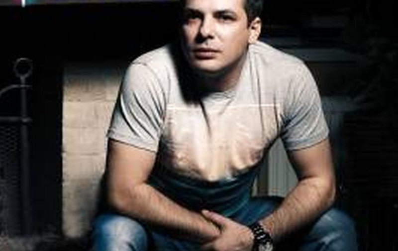 Nick Kamarera a scos un single nou, cu frumoasa EiLA, Weekend de Vară! VIDEO
