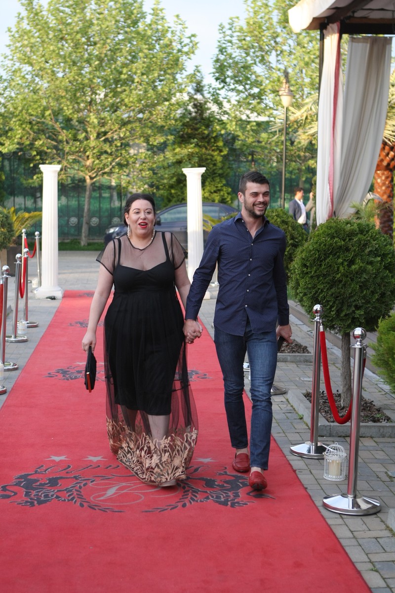 Oana Roman alături de soțul ei, Marius Elisei