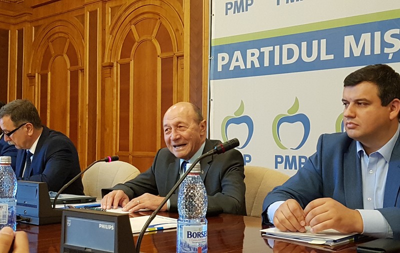Traian Băsescu, reacție la plecările din partid: ”I-am trimis lui Dragnea trei lingăi. Să-i fie de bine, să și-i ia acasă!” (VIDEO)