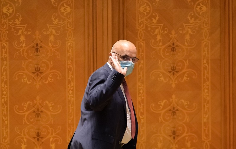 Revolta Foișorului. Dacă pleacă Arafat, va trebui să inventăm alt Arafat, rapid!
