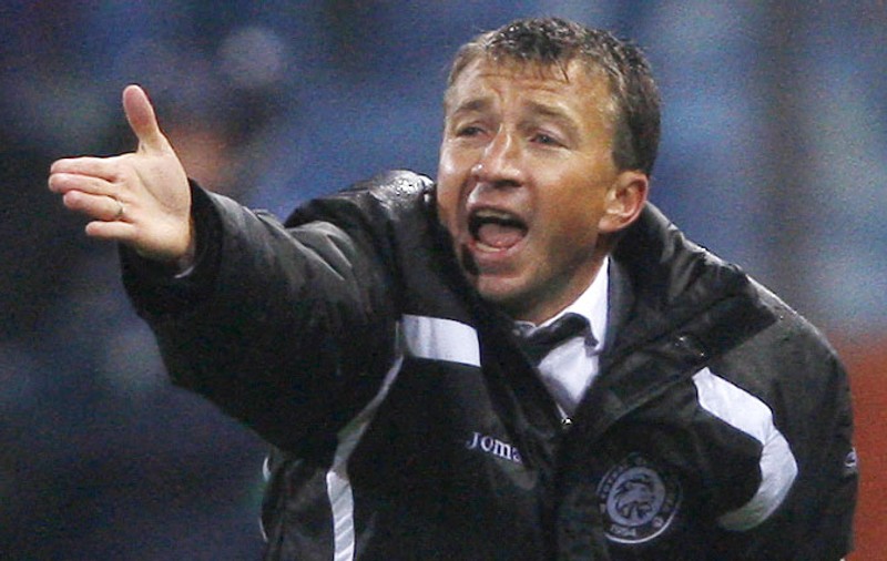 Dan Petrescu şi-a reziliat contractul cu Unirea Urziceni