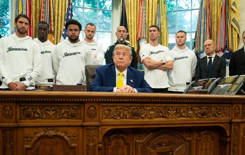 Întrebările incomode ale lui Donald Trump i-au pus în încurcătură pe fotbaliștii de la Juventus, care vizitau Casa Albă