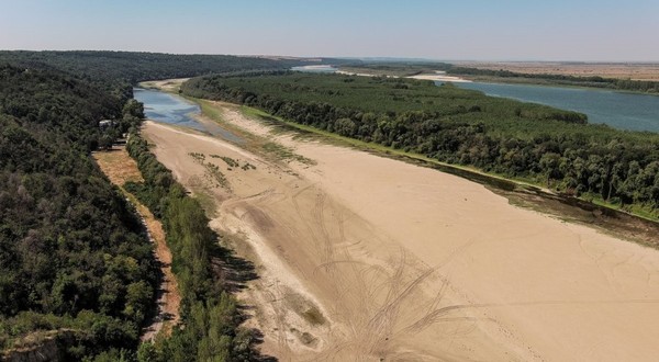Dunărea a scăzut sub cota critică de siguranță Imagine cu caracter ilustrativ. Sursă foto: Getty Images.