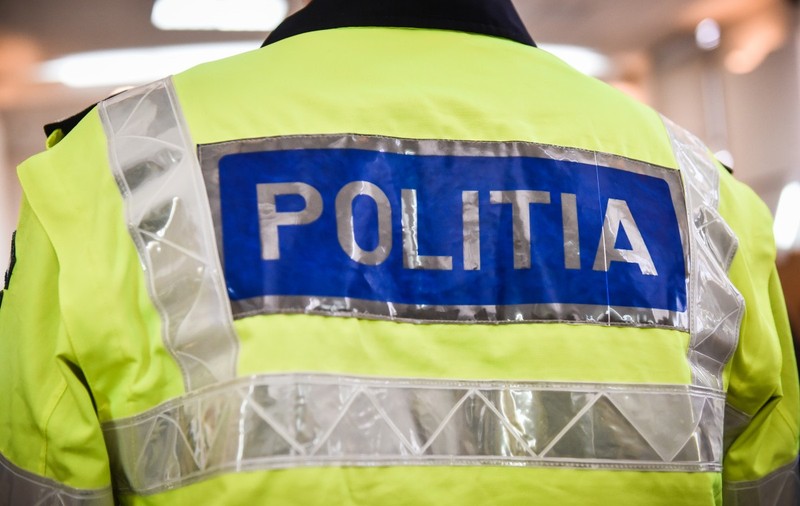 Unul dintre bărbații care i-au acuzat de tortură pe polițiști de la Secția 16 din București, găsit mort în apartamentul unui prieten