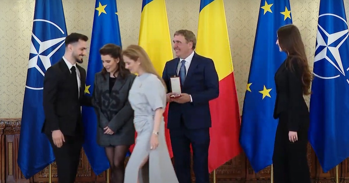 Gheorghe Hagi, alături de Kira Hagi, Thomas Ferfelis, Marilena Hagi și Elena Tănase