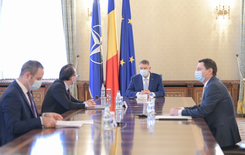 Ședință la Cotroceni. Președintele Klaus Iohannis, discuții cu reprezentanții Guvernului despre fondurile europene pentru redresare