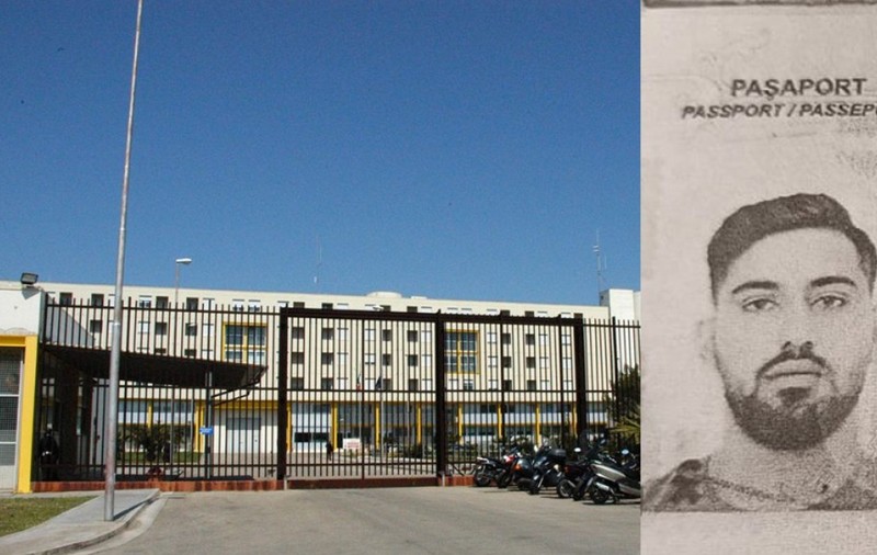 În partea stângă un penitenciar, iar în partea dreaptă fotografia de pașaport a unui bărbat tânăr cu barbă.