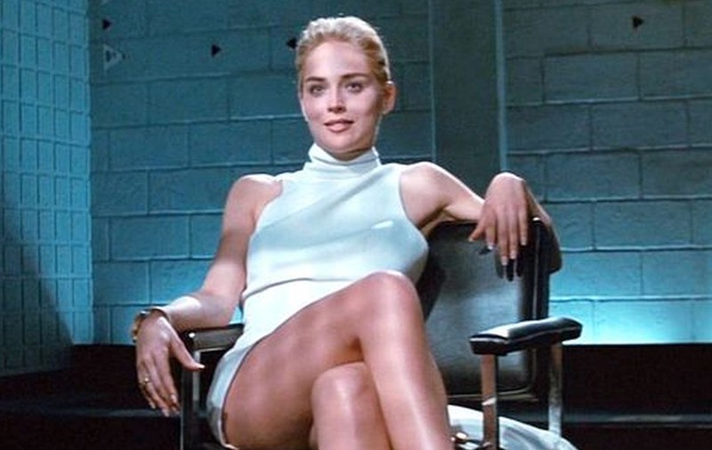 Sharon Stone a ieșit din liga sexy. Fosta bombă blondă din ”Basic Instinct” a-nceput să arate ca o bunică