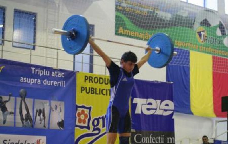 Fetele noastre ”aruncă” tare. Au luat o medalie la Europenele de haltere
