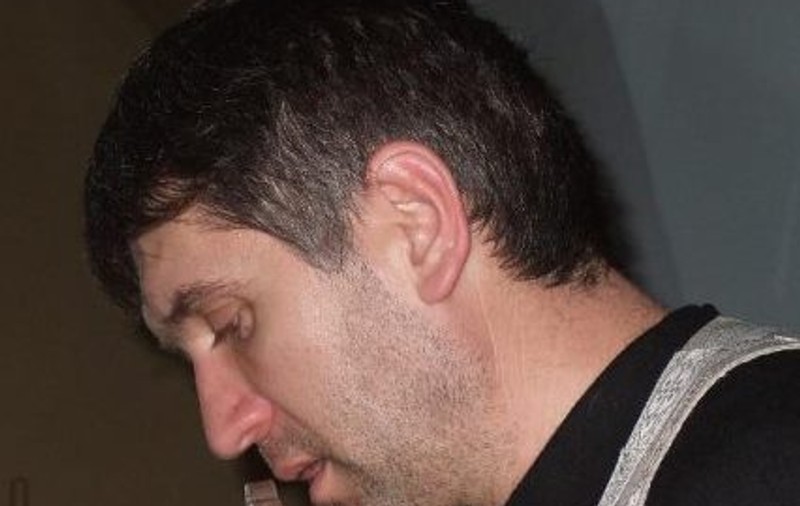 A fost dat afară din Biserică, dar nu se lasă. Cristian Pomohaci se adresează în continuare fanilor ca preot
