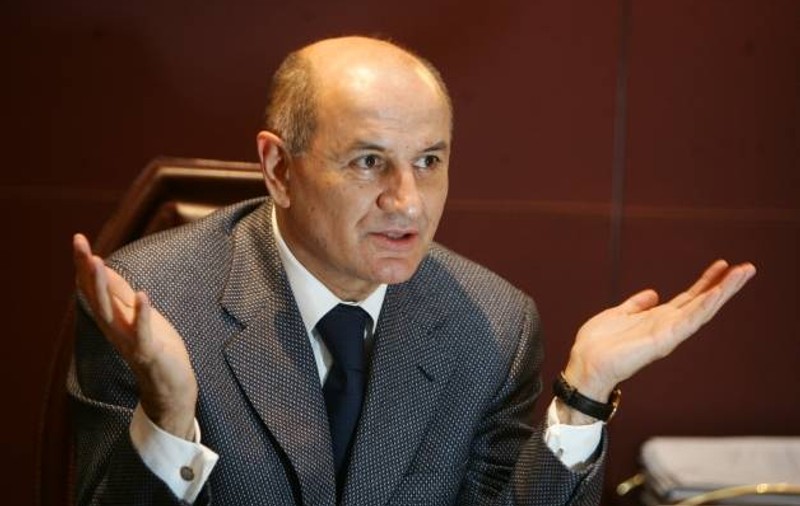 FC Rapid a cerut insolvenţa clubului de fotbal