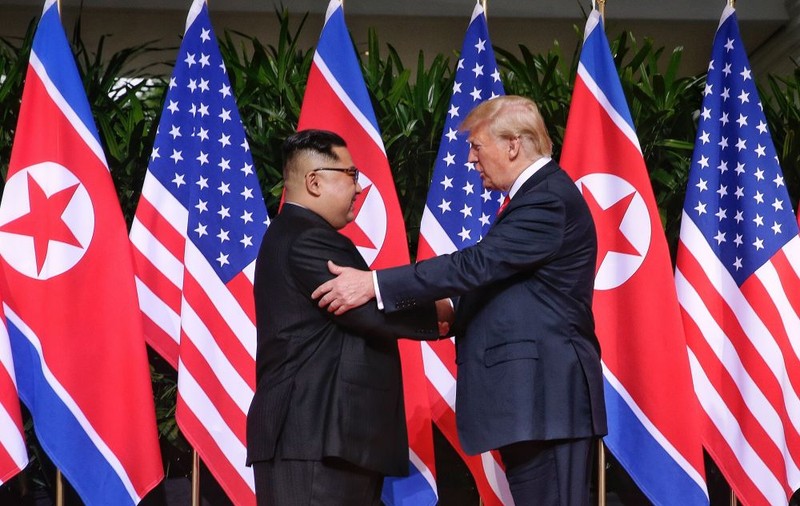 Donald Trump îl laudă pe Kim Jong-un și spune că sub conducerea lui, Coreea de Nord poate deveni o mare putere economică