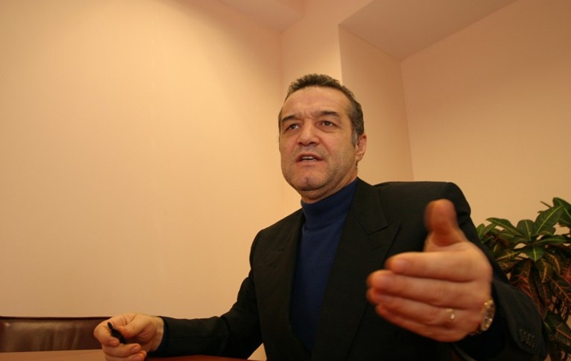 Gigi Becali a vrut să renunţe la Steaua