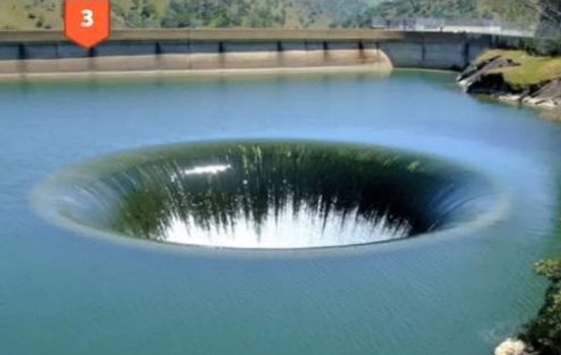 Top 25 imagini pentru care ai băga mâna în foc că sunt prelucrate în Photoshop! | VIDEO