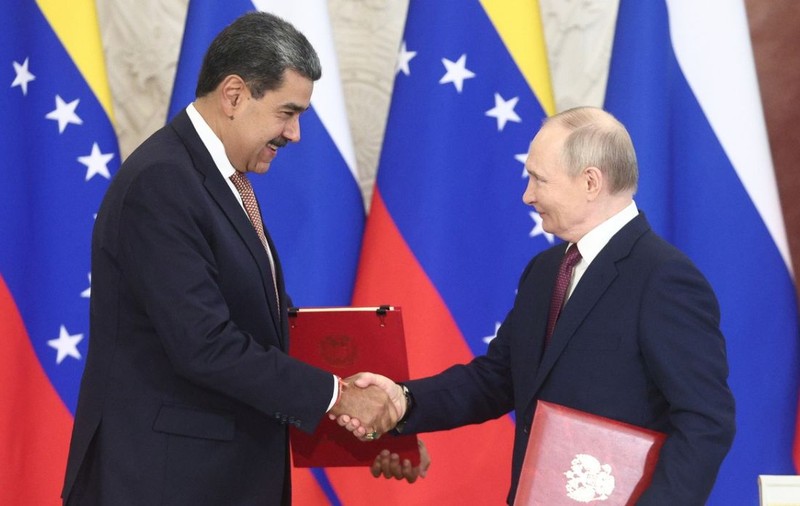 Putin a semnat un acord strategic pentru petrol. Noul partener al președintelui rus are o relație tensionată cu Statele Unite