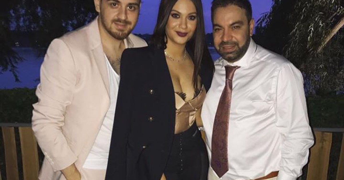 Florin Salam și-a botezat fetița de Ziua Copilului. Betty a atras toate privirile într-o ținută sexy