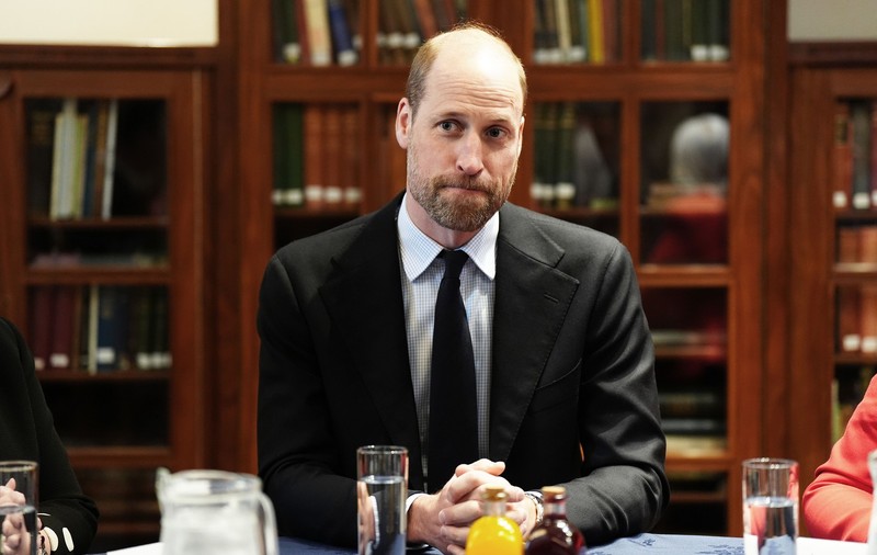 Prințul William își angajează un nou avocat, specializat în divorțuri, și se desparte de echipa tatălui său