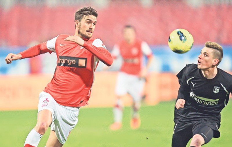 Petrolul l-a refuzat pe Valentin Lazăr, unul dintre cei mai buni jucători de la Sportul, din cauza a…Aflați ce afacere au ratat ”găzarii”