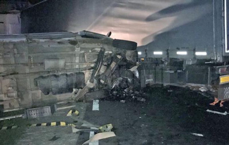 Doi oameni au murit într-un carambol sângeros în Suceava. Cum s-a întâmplat nenorocirea