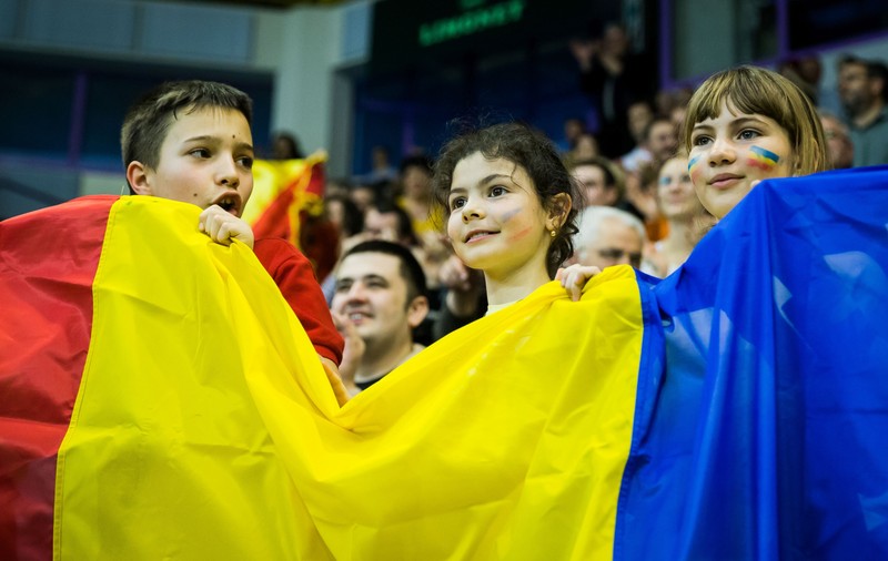 Cu ocazia zilei de 1 iunie, copiii au acces gratuit la meciul România - Georgia
