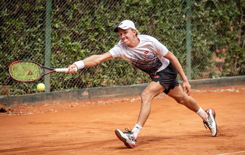 Cine este Cristian Filip Jianu, senzația României la Australian Open. Nu-și permite un antrenor, dar este elev de nota 10. A apărut în reclama "Zboară, puiule, zboară"! VIDEO
