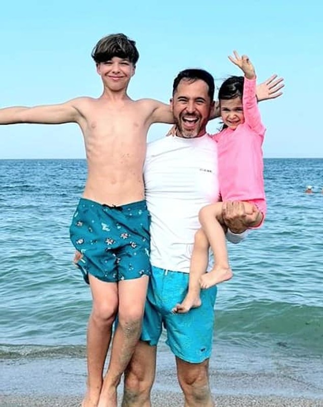Deea Maxer, surprinsă de fiul ei, Andreas. Ce i-a spus în timpul unei vacanțe petrecute alături de iubitul ei. „Nu-ți poartă pică”