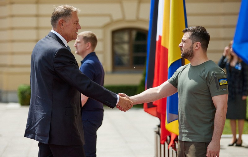 Romtehnica este cel mai mare exportator român în Ucraina, în ultimii doi ani, dezvăluie Europa Liberă. Valoarea livrărilor de armament, secretă
