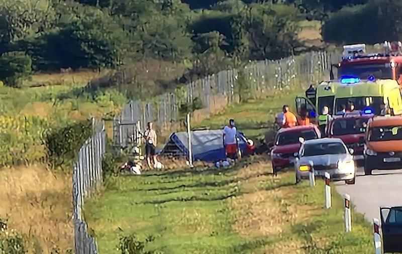 12 morți și 31 de răniți, toți polonezi, după ce un autocar s-a răsturnat, pe o autostradă din Croația