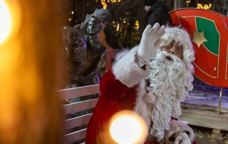 Zonele din Galați pe unde va circula autobuzul lui Moș Crăciun, pe 17 și 18 decembrie