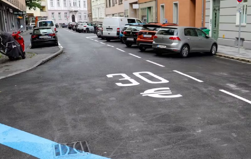 Marcajul rutier „30 €” care i-a derutat complet pe șoferi în Austria