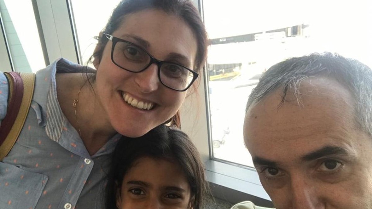Sorina a ajuns în SUA și a făcut cunoștință cu copiii naturali ai familiei Săcărin