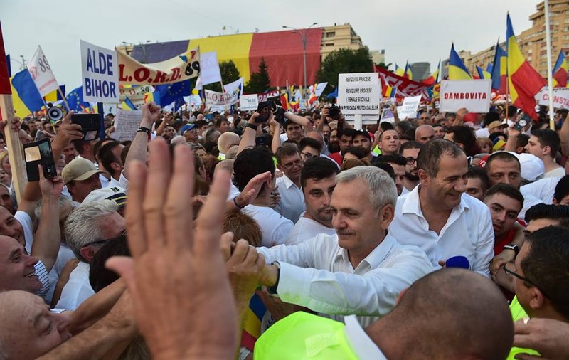 Social-democrații, declarații de susținere pentru Dragnea, înainte de CExN: ”A condus magistral campaniile din anul 2016, cu siguranță va face la fel în 2019”