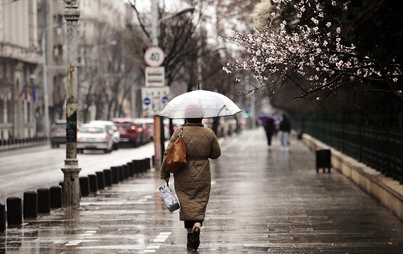 Prognoza meteo pe 4 săptămâni. Cum se anunță vremea de 1 Mai și când cresc temperaturile. Zonele în care sunt așteptate ploi